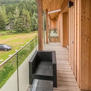 And Medvedin Apartament